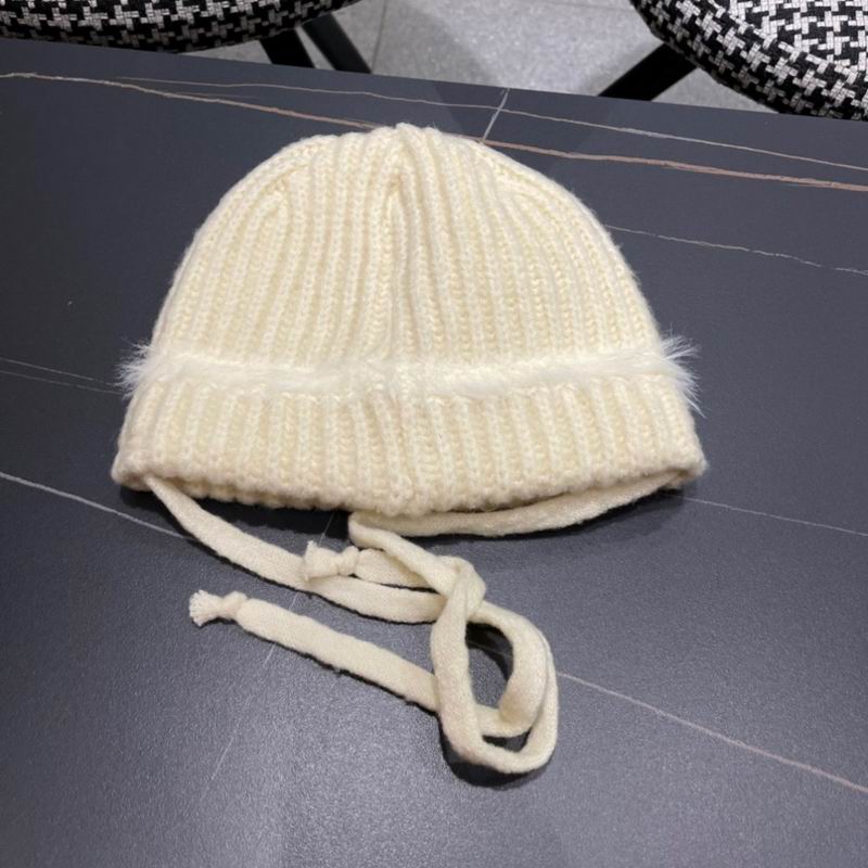 Moncler Hat (100)
