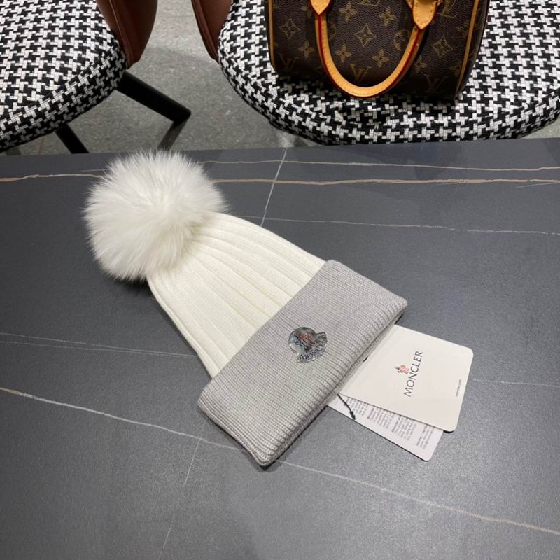 Moncler Hat (132)