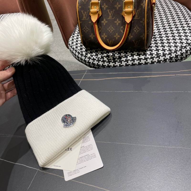 Moncler Hat (135)