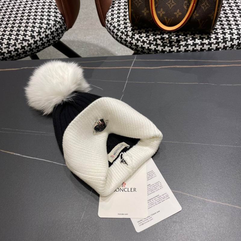 Moncler Hat (136)
