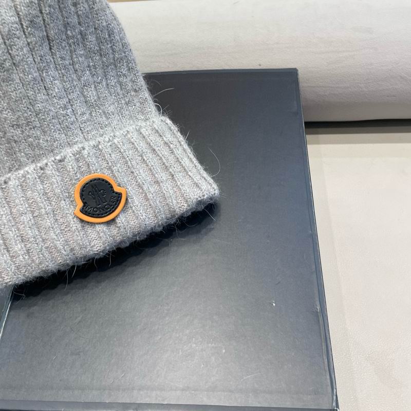 Moncler Hat (178)