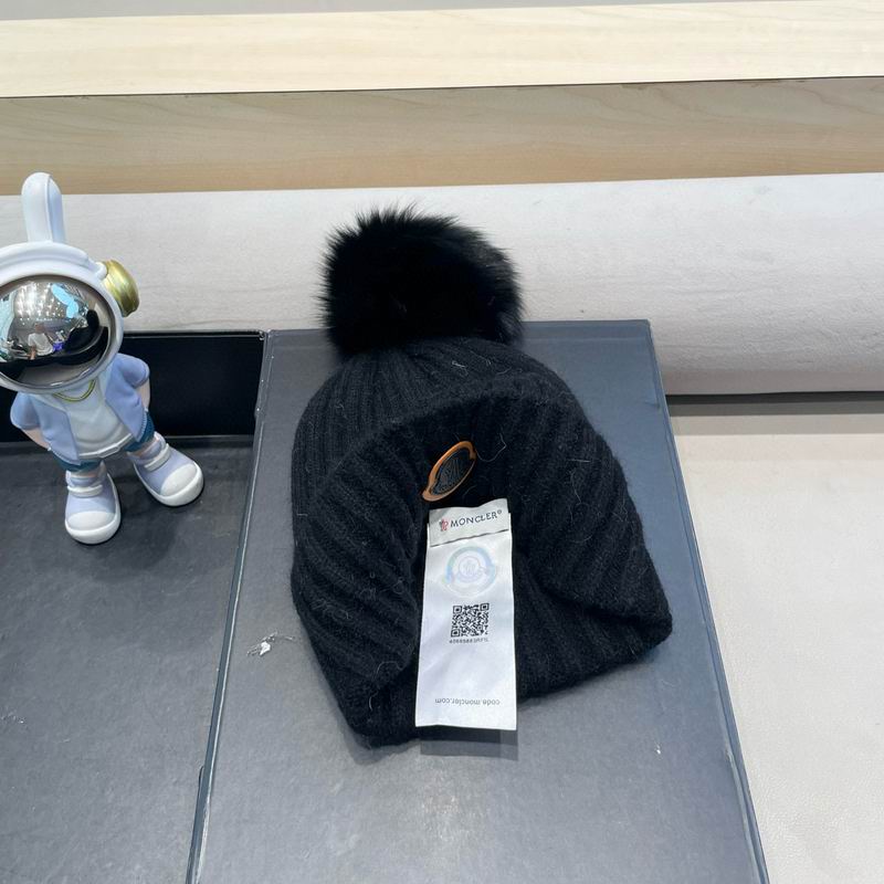 Moncler Hat (182)
