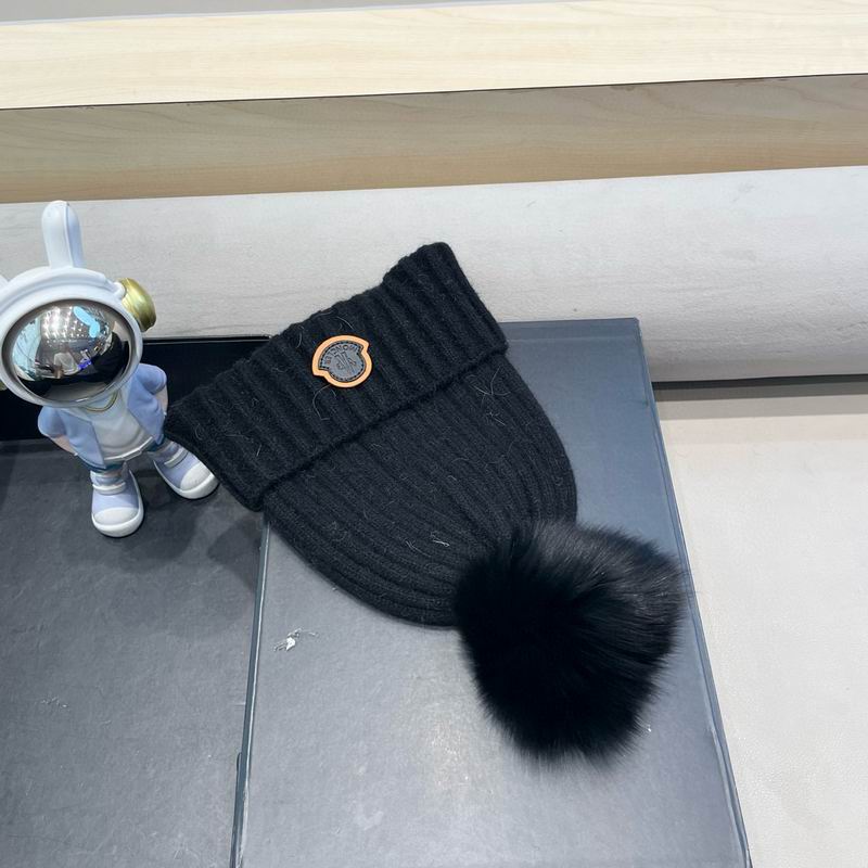 Moncler Hat (183)