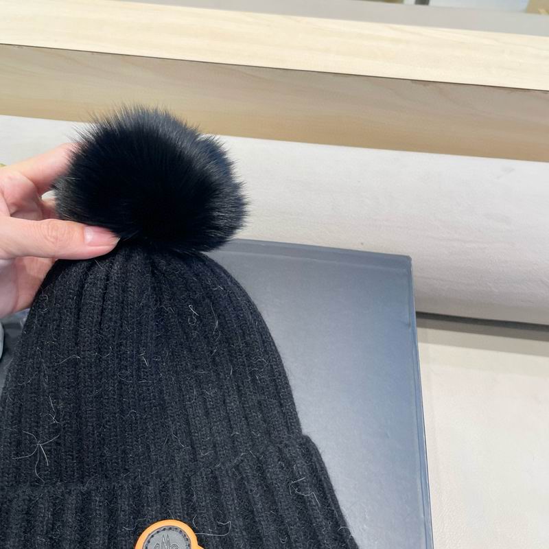 Moncler Hat (185)
