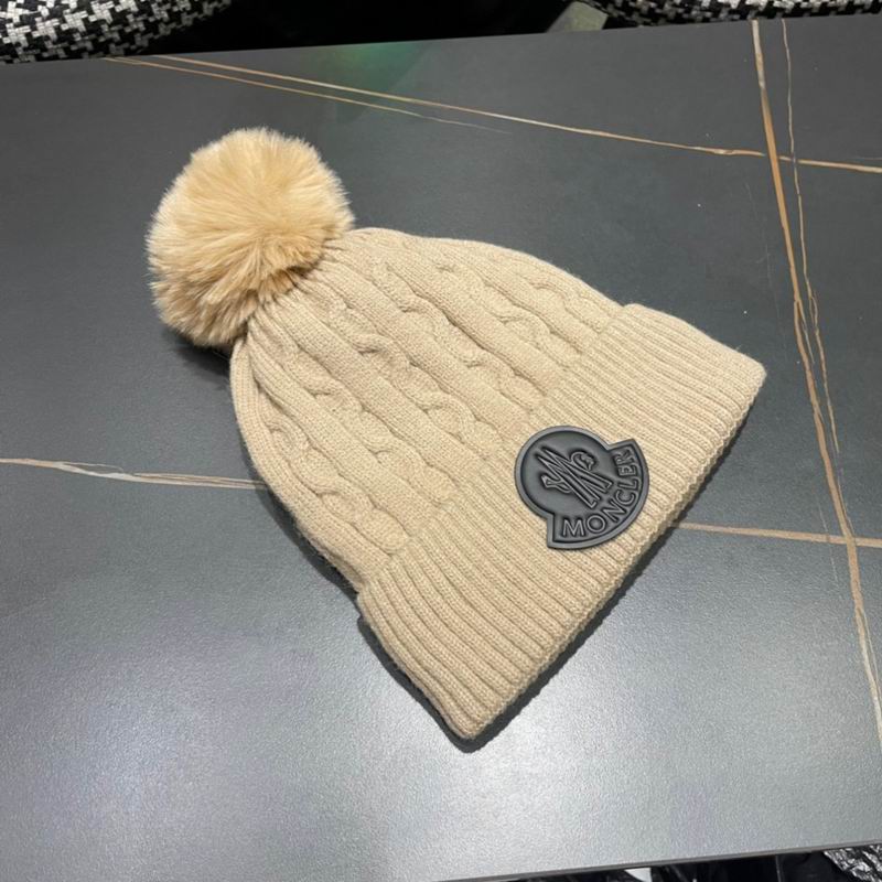 Moncler Hat (250)