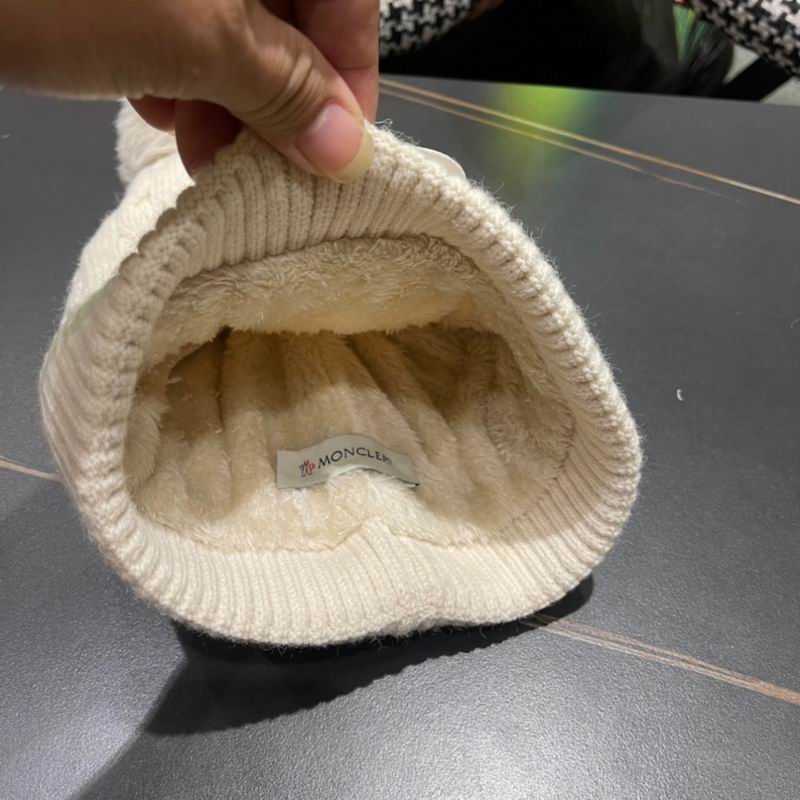 Moncler Hat (282)