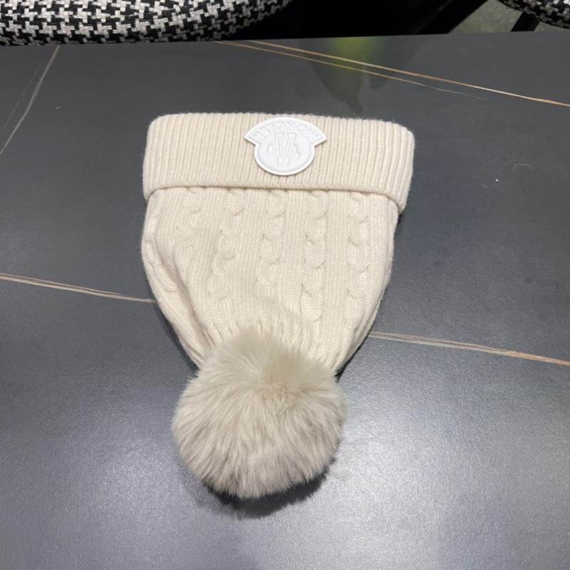 Moncler Hat (288)