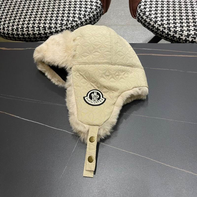 Moncler Hat (306)
