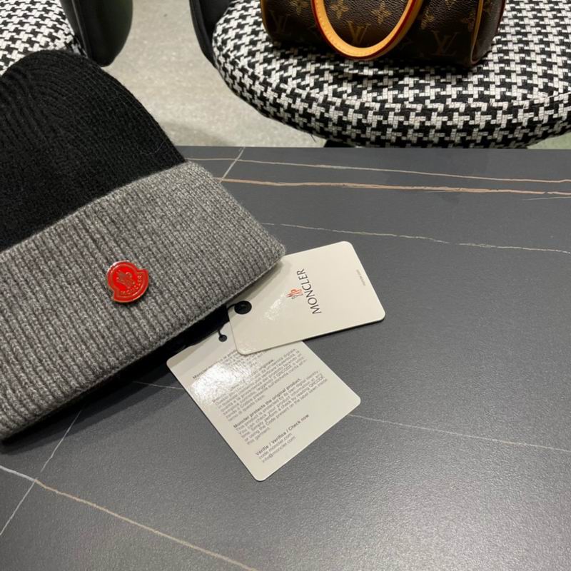 Moncler Hat (343)