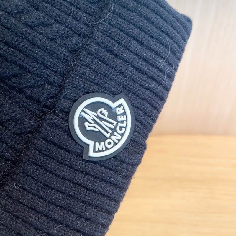 Moncler Hat (347)