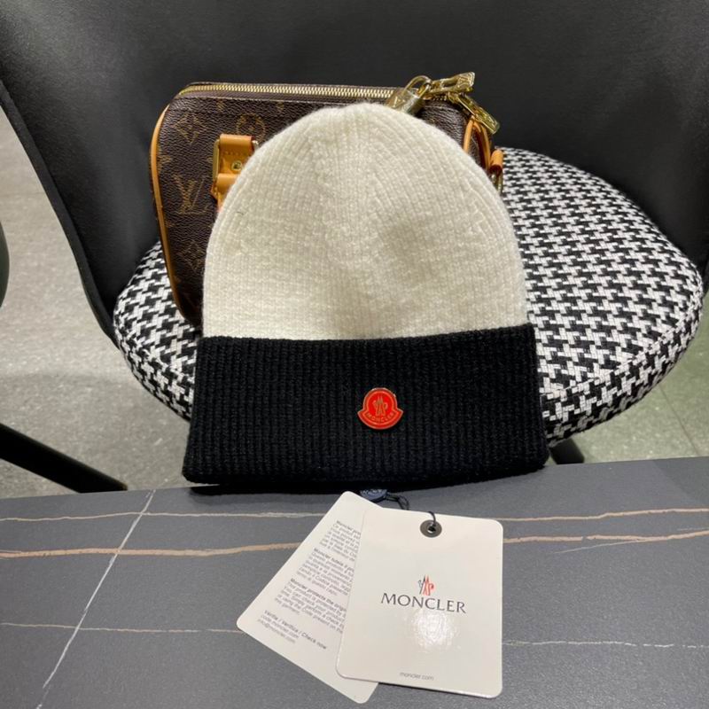 Moncler Hat (351)