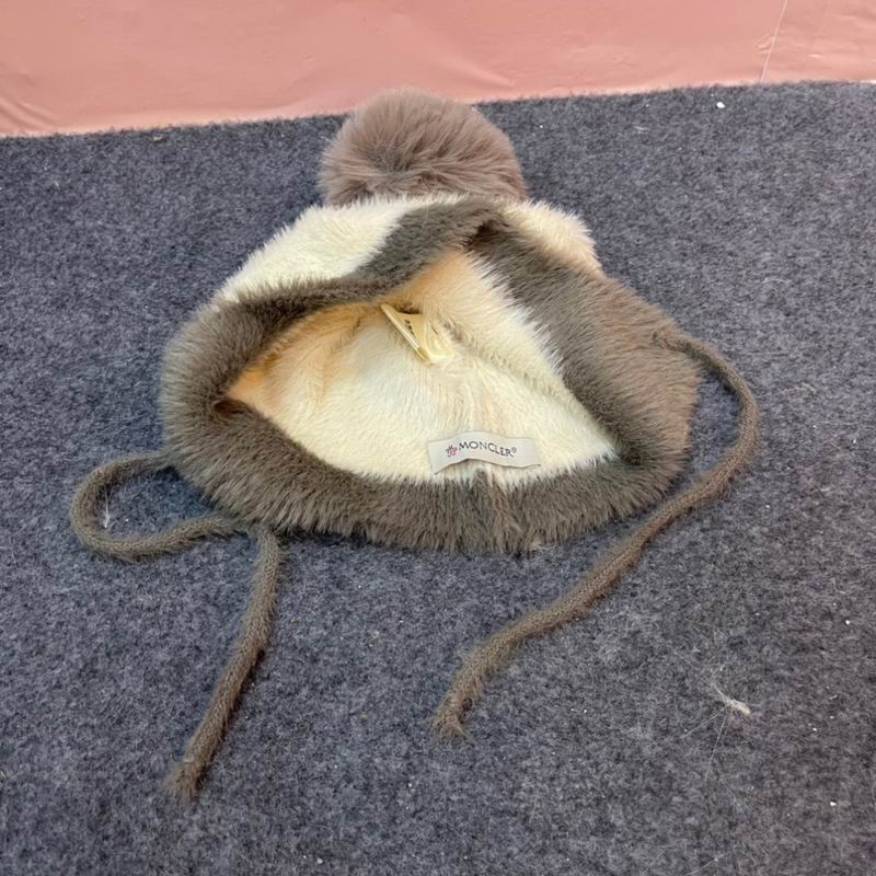 Moncler Hat (377)