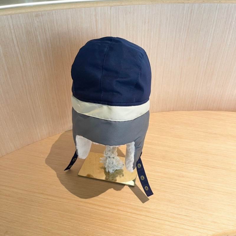 Moncler Hat (387)