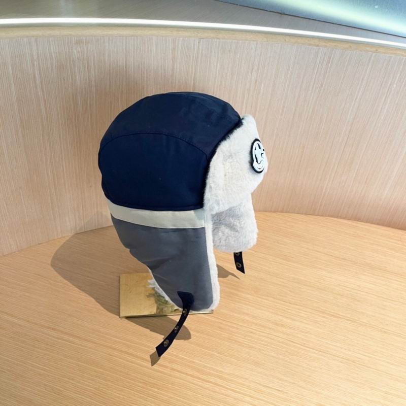 Moncler Hat (390)