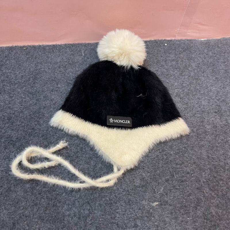 Moncler Hat (390)