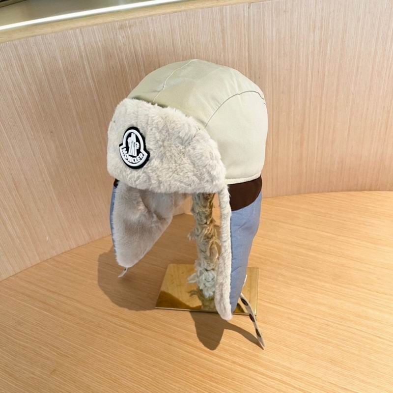 Moncler Hat (412)