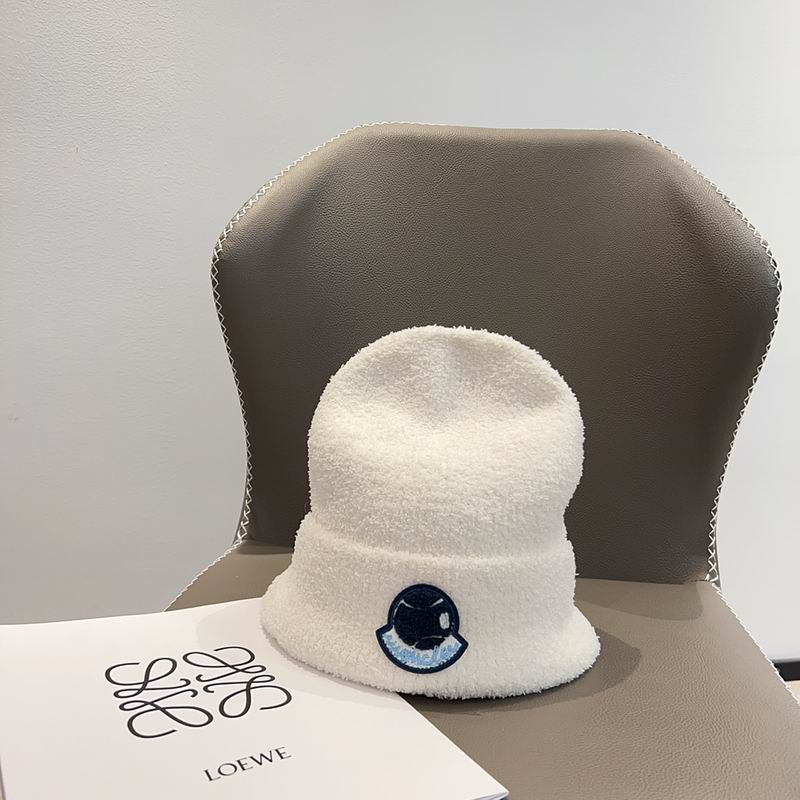 Moncler Hat (422)