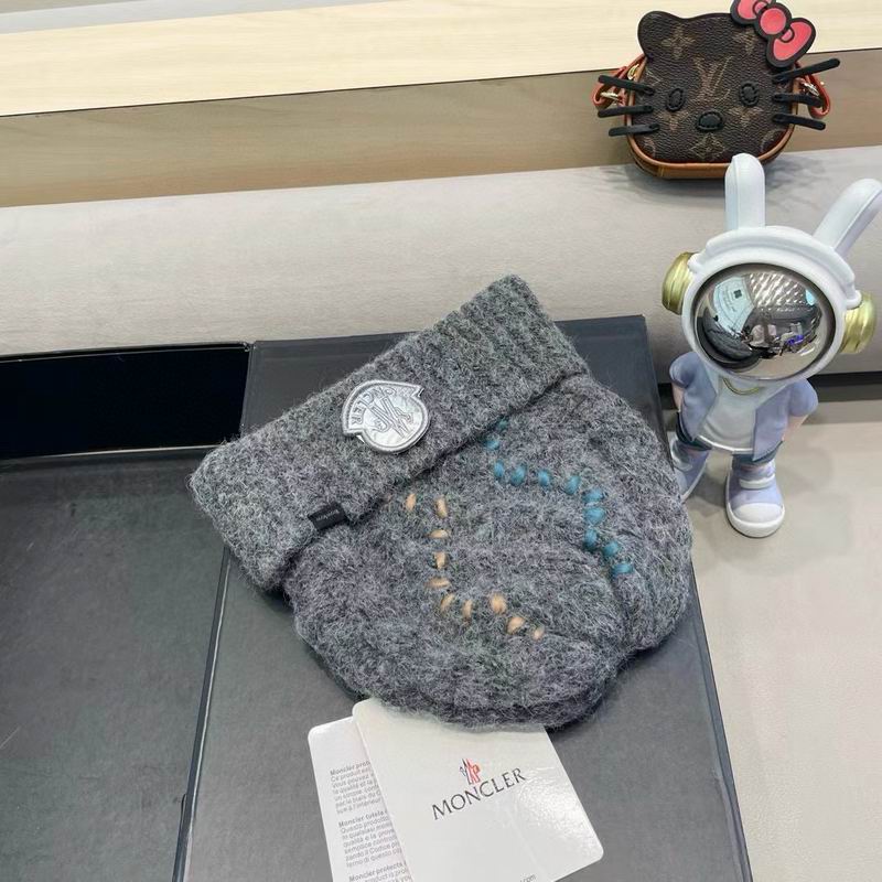 Moncler Hat (56)