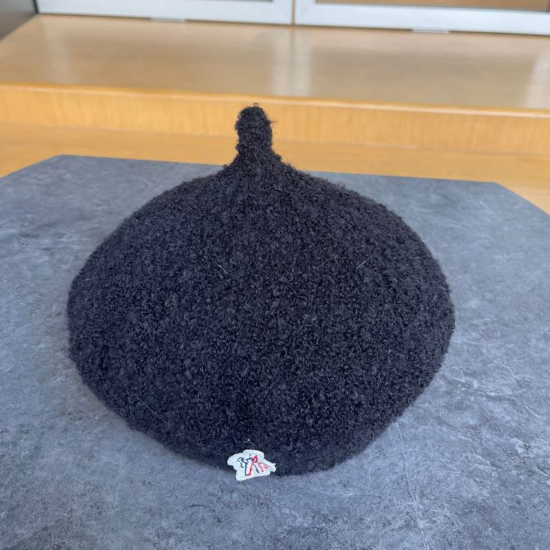 Moncler beret (16)
