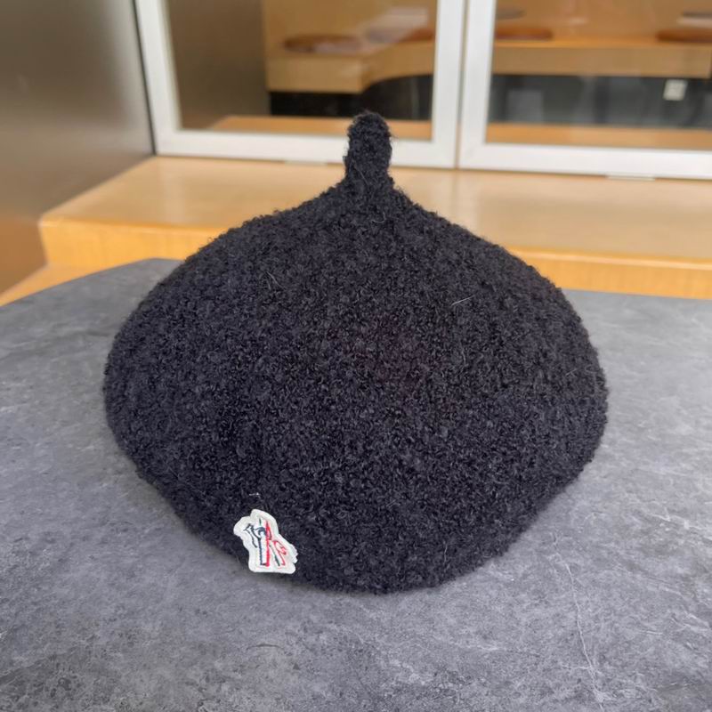 Moncler beret (18)