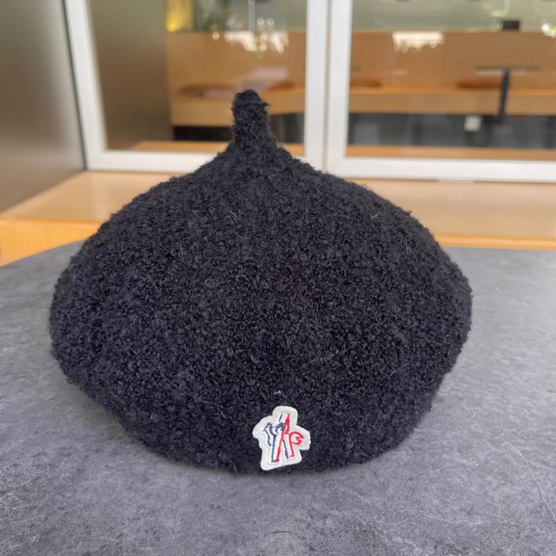 Moncler beret (19)