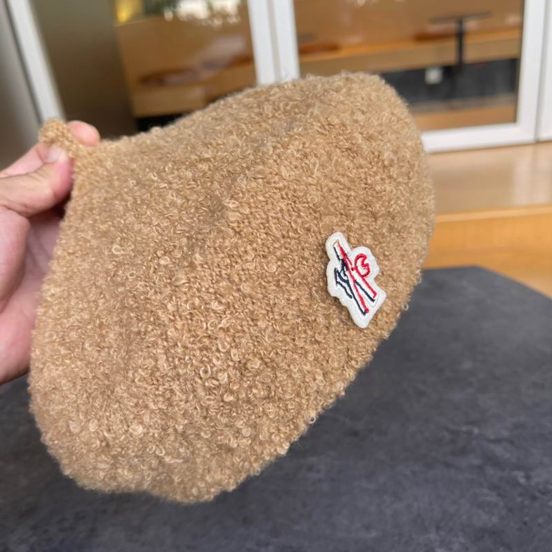 Moncler beret (23)