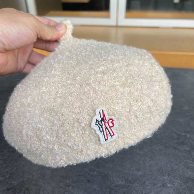 Moncler beret (4)