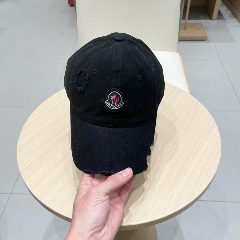 Moncler cap (11)