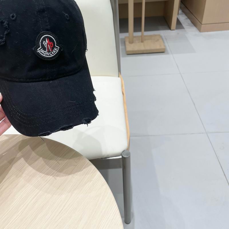 Moncler cap (15)