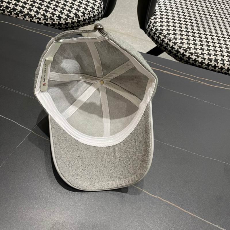 Moncler cap (24)