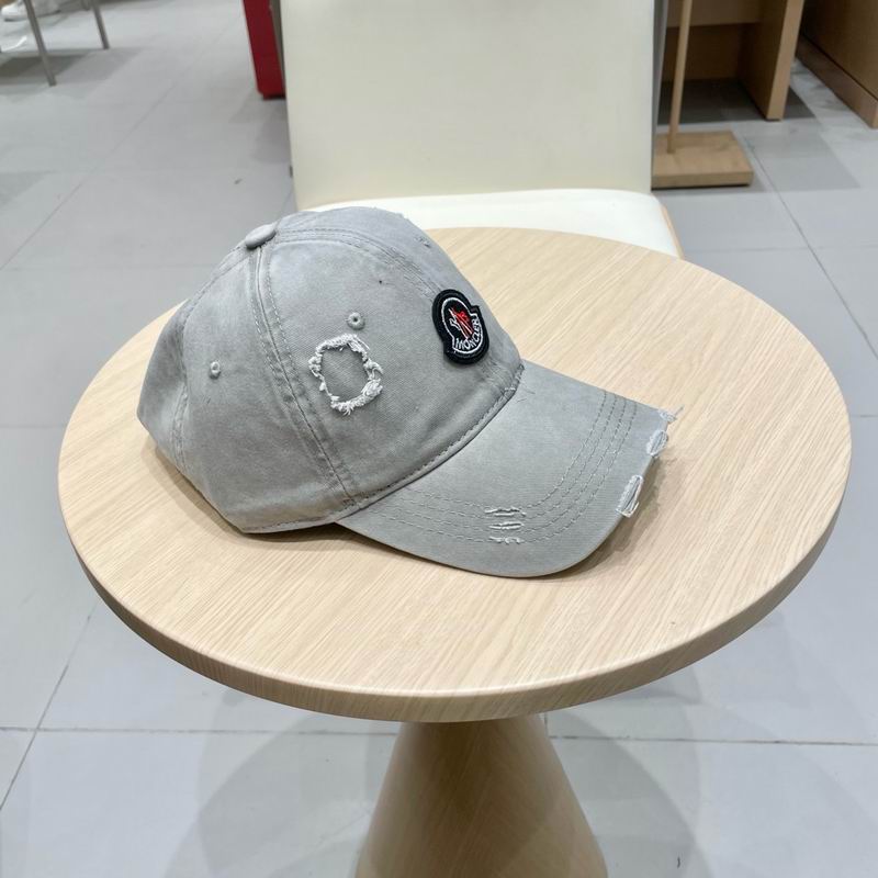 Moncler cap (7)