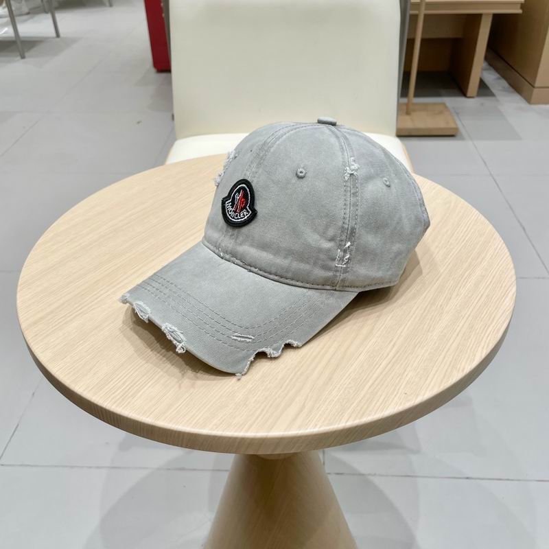 Moncler cap (8)