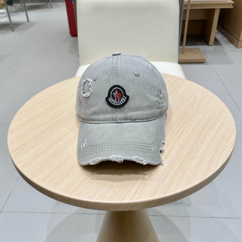 Moncler cap (9)