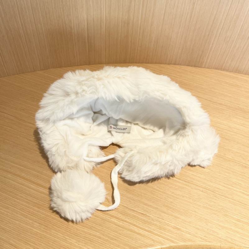 Moncler hat (106)