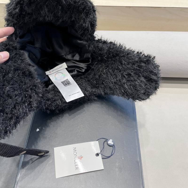 Moncler hat (12)