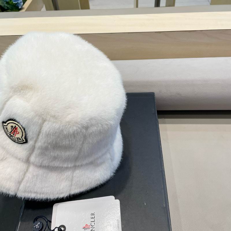 Moncler hat (12)