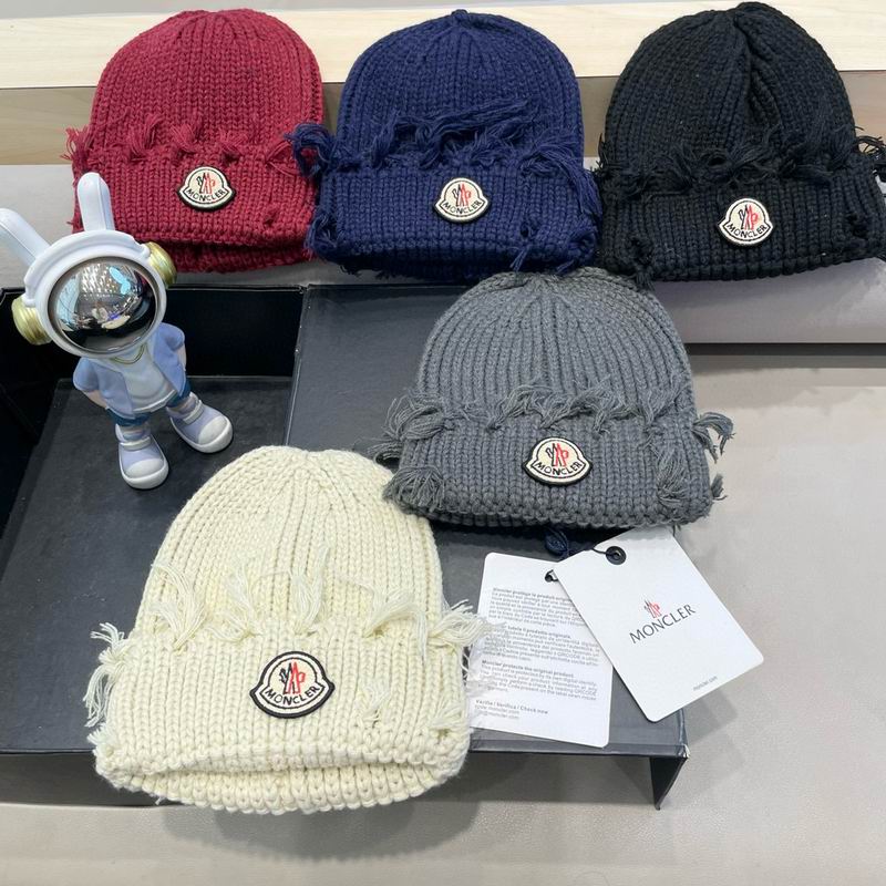 Moncler hat (120)