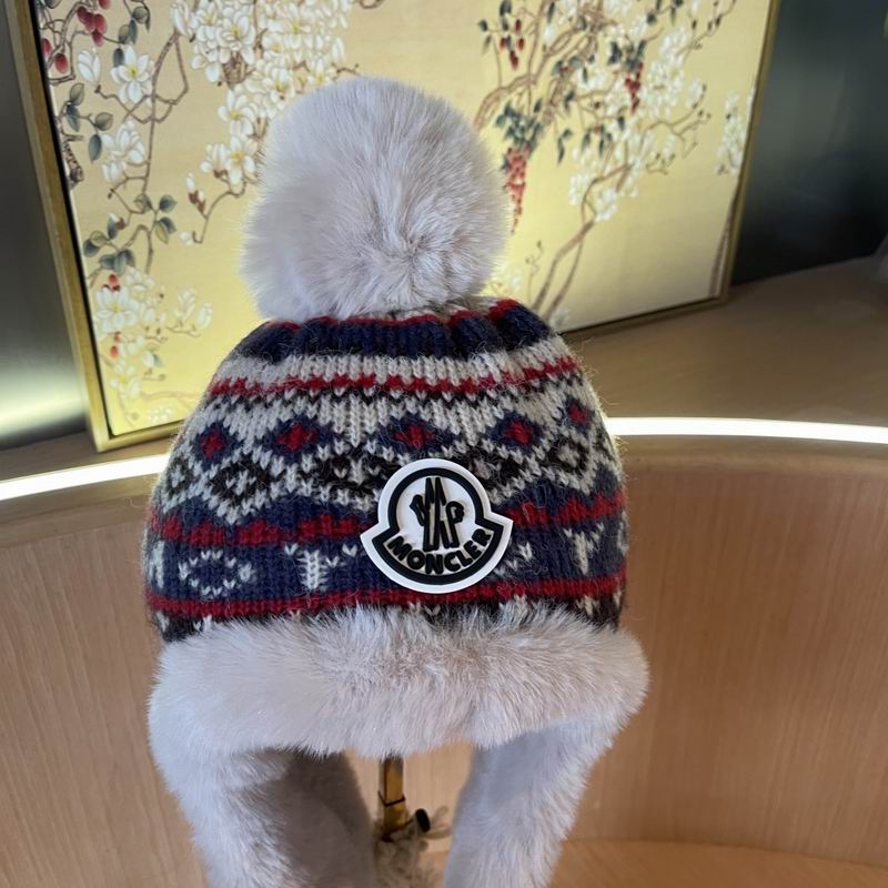 Moncler hat (120)