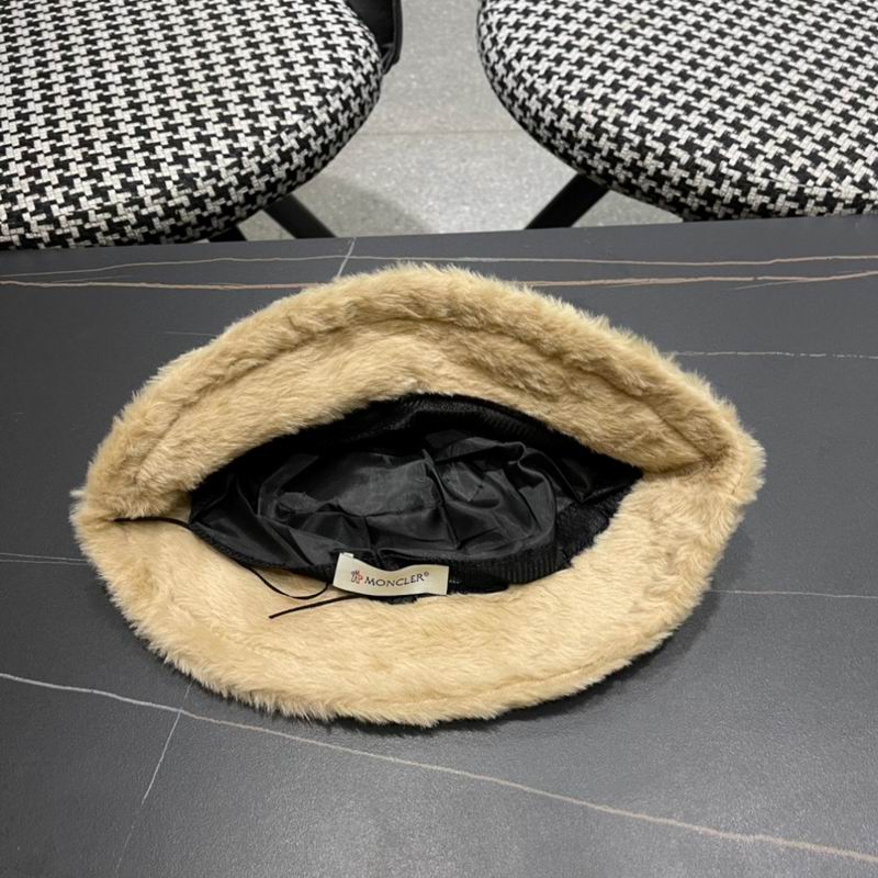 Moncler hat (125)