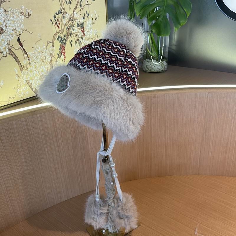 Moncler hat (132)