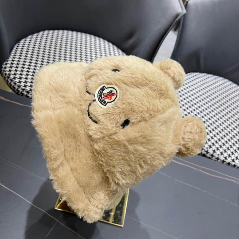Moncler hat (132)