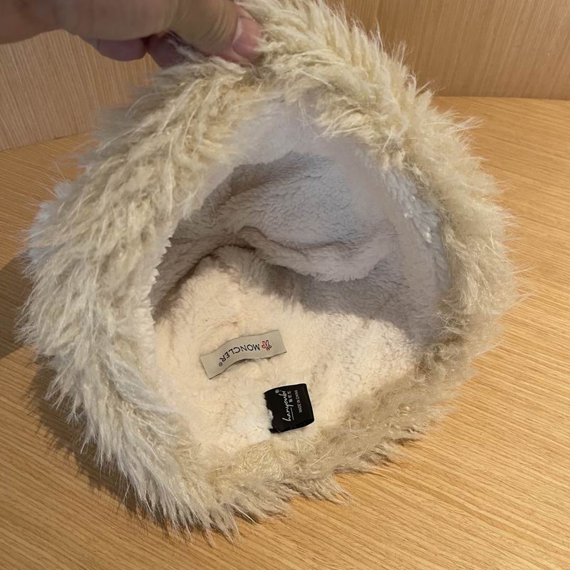 Moncler hat (152)