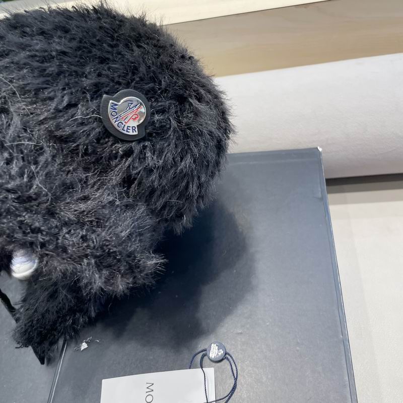 Moncler hat (16)