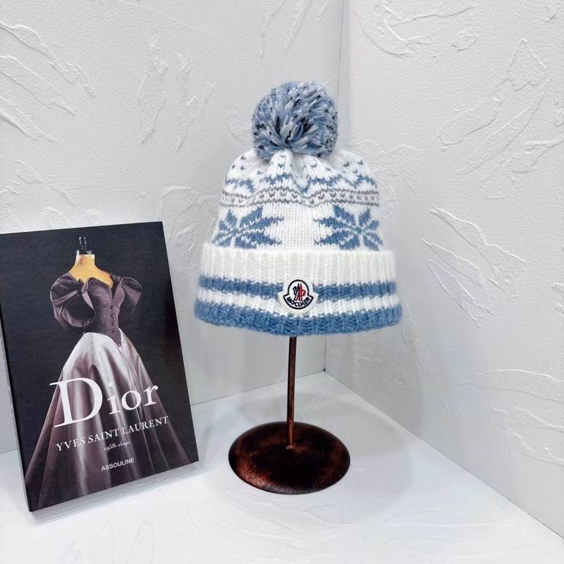 Moncler hat (167)