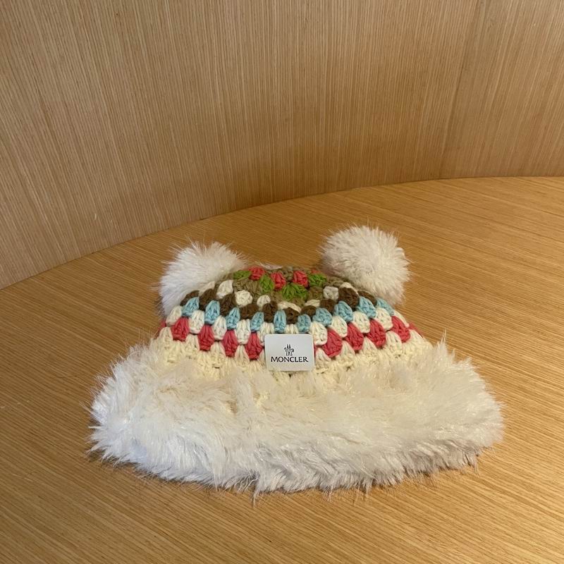 Moncler hat (173)