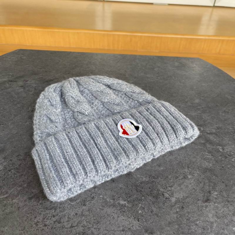 Moncler hat (175)
