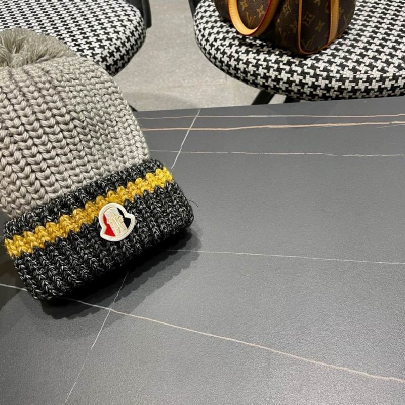 Moncler hat (177)