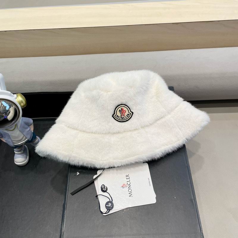 Moncler hat (18)