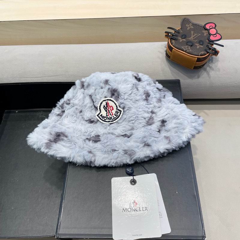 Moncler hat (18)