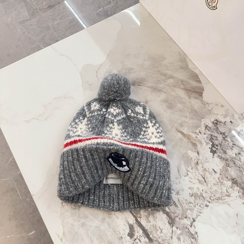 Moncler hat (20)